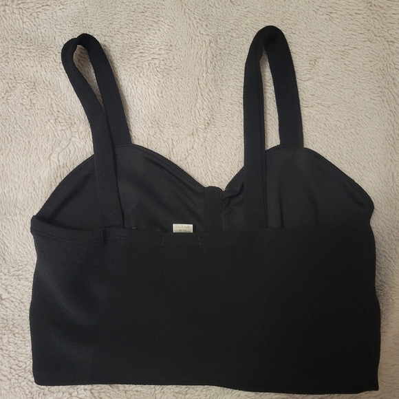 Black Crop top/Bralette w/ Cut-outs - Picture 4 of 5